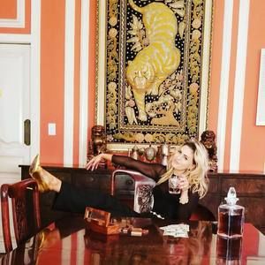 Meet your Posher, Adelheid